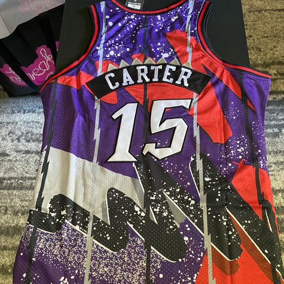 Throwback Vince Carter Mitchell and Ness Jersey. - Picture 2 of 3